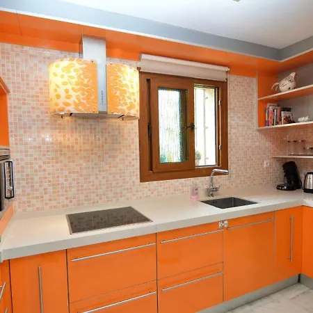 Villa Belvilla By Oyo Orange Algorfa